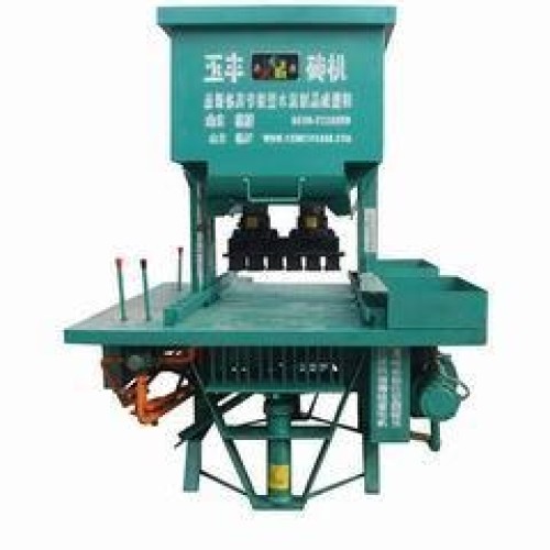 Concrete paver making machine